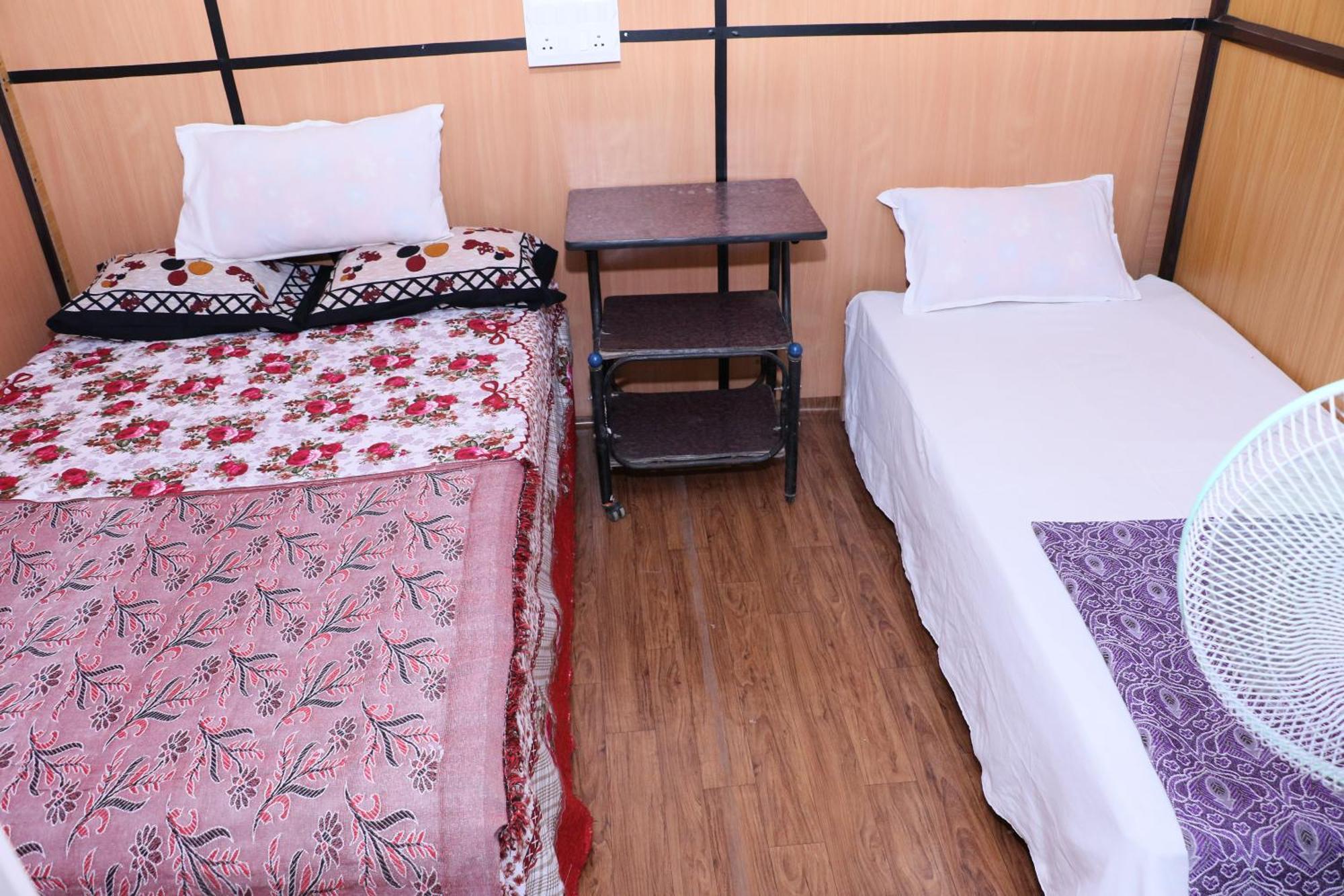 טקאדי Jungleparadiso Homestay מראה חיצוני תמונה